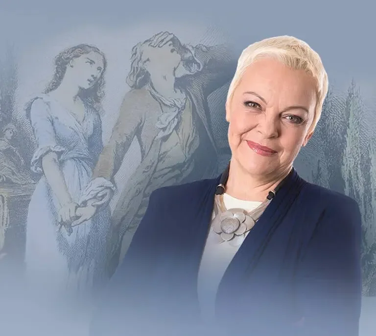 Елена Новоселова