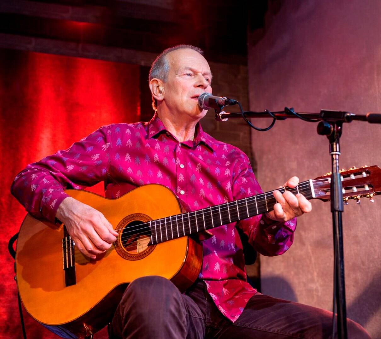 Дмитрий Петров