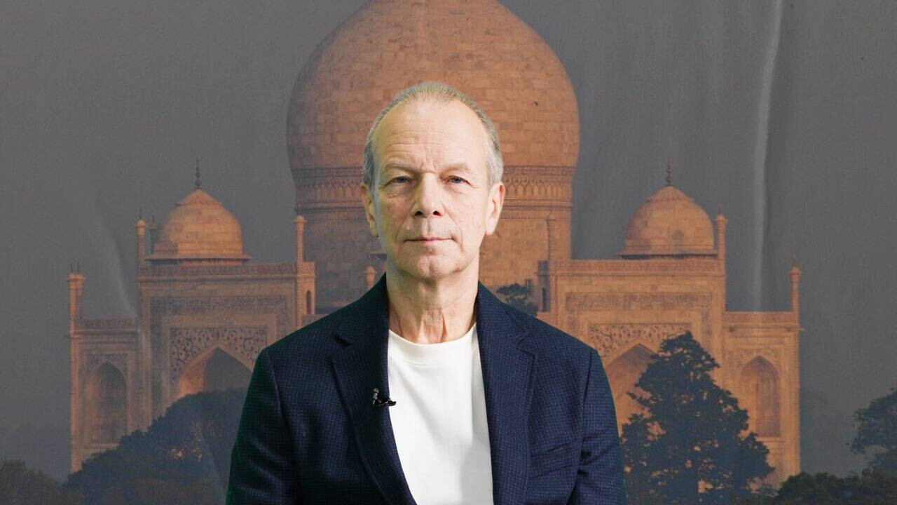 Дмитрий Петров