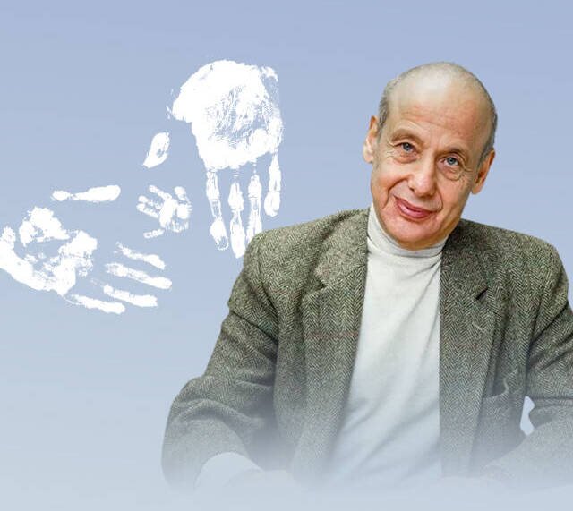 Александр Асмолов