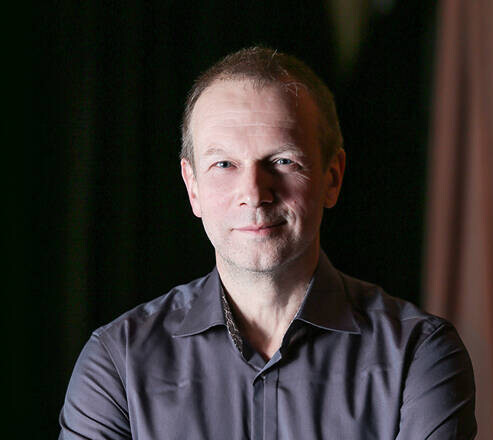 Дмитрий Петров