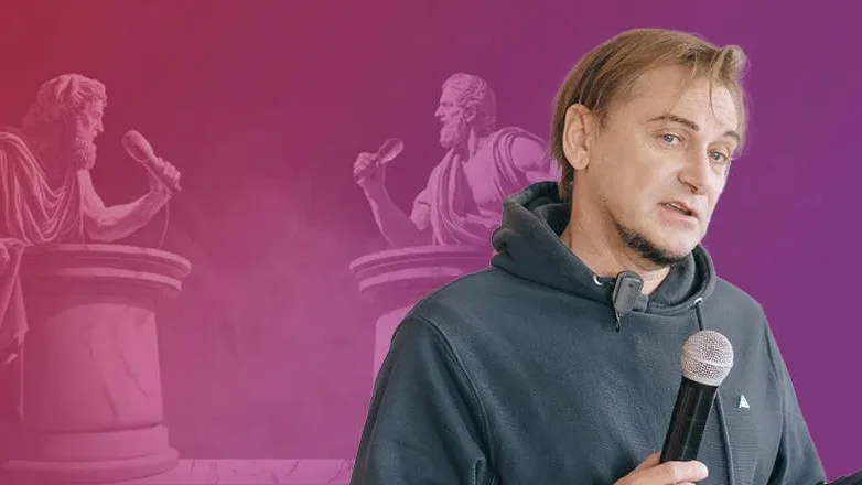 Андрей Макаров