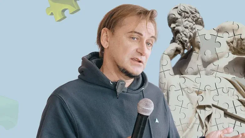 Андрей Макаров