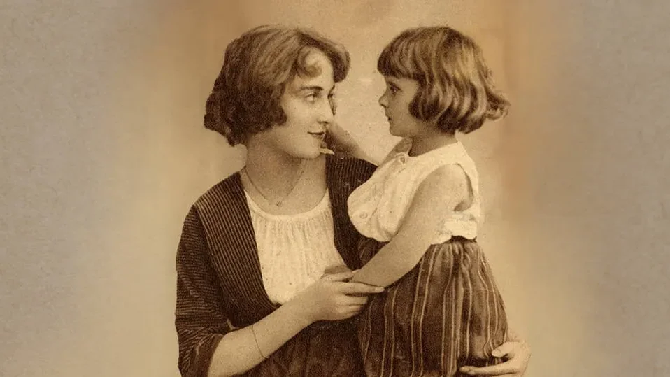 Елена Новоселова
