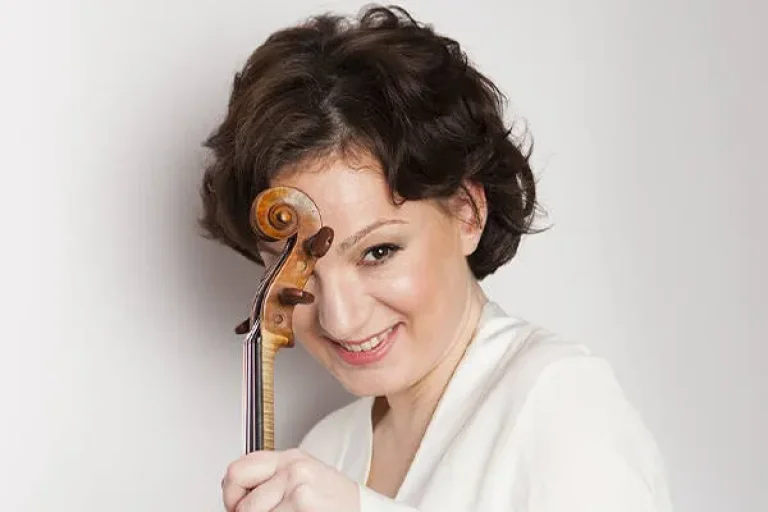 Лена Ревич