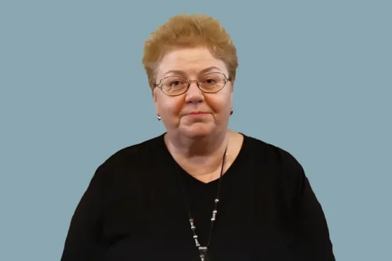 Елена Казакова