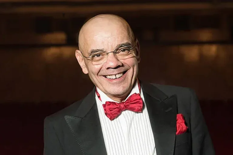 Константин Райкин