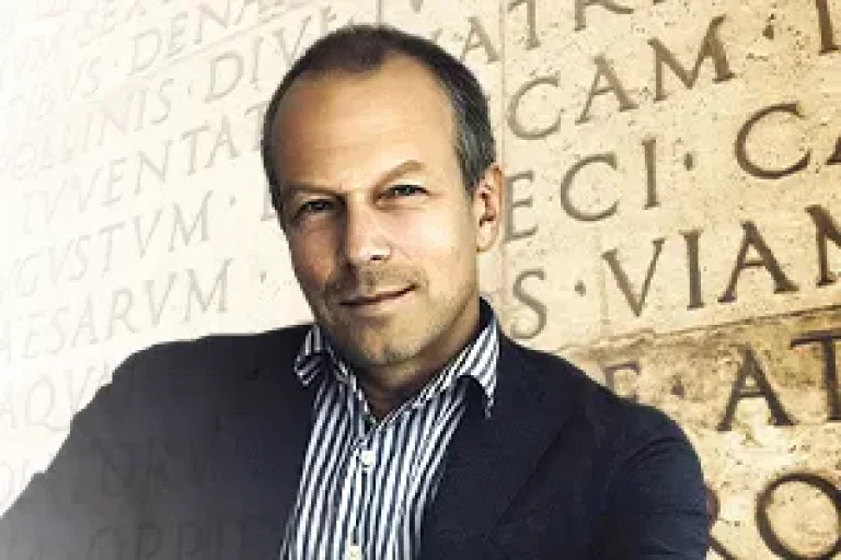 Дмитрий Петров