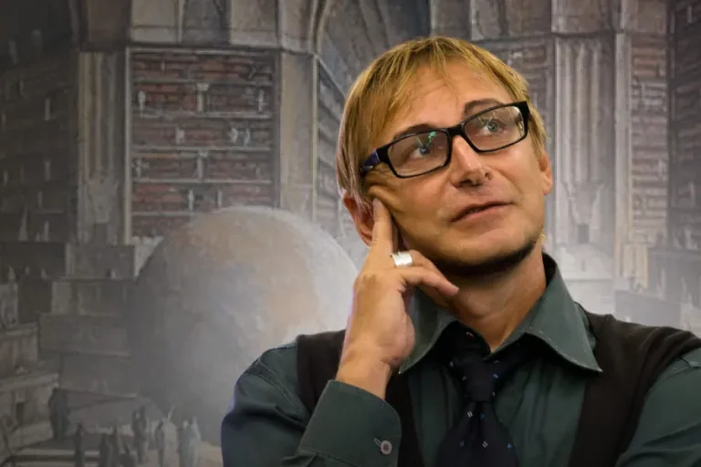 Андрей Макаров