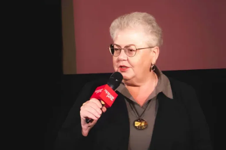 Елена Казакова