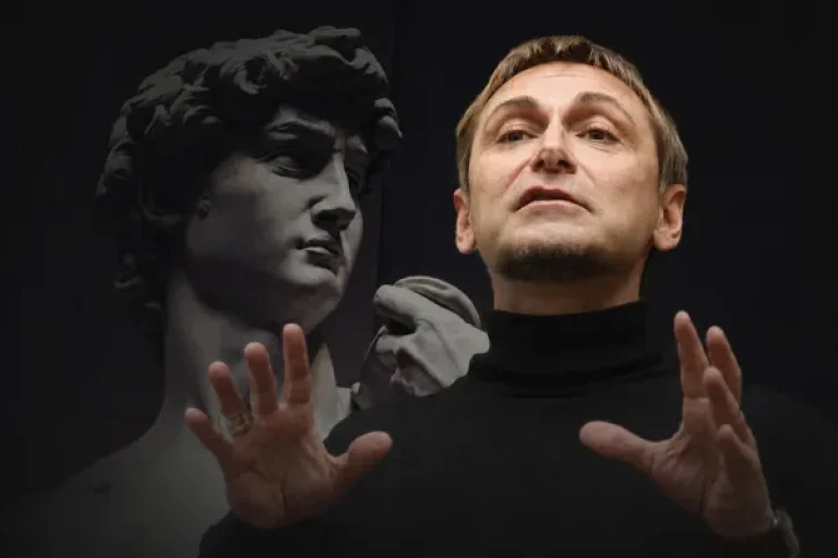 Андрей Макаров