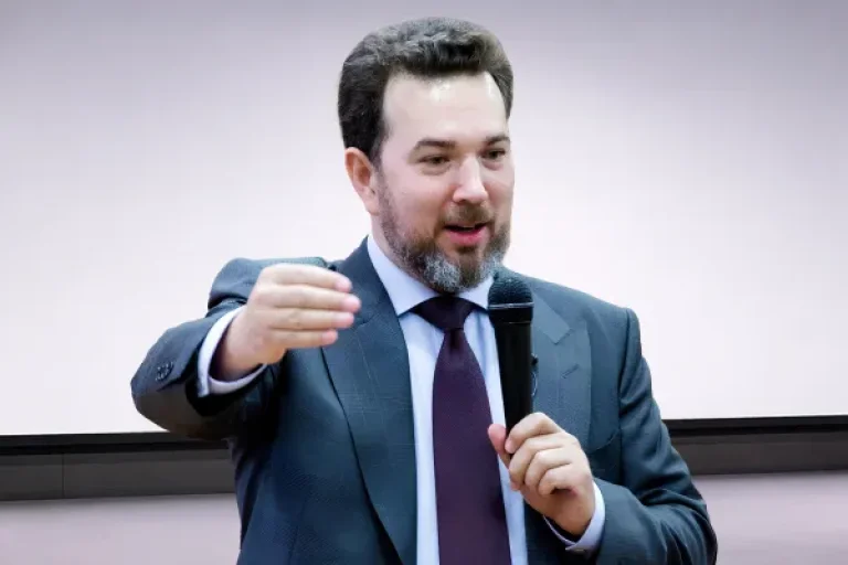 Константин Попков
