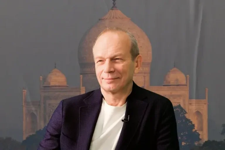 Дмитрий Петров