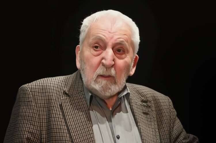 Алексей Симонов