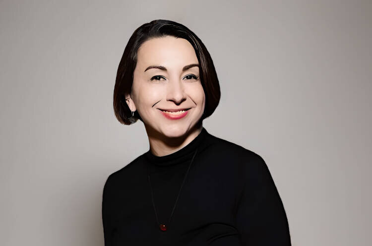 Полина Санаева