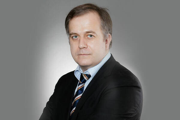 Павел Сурков